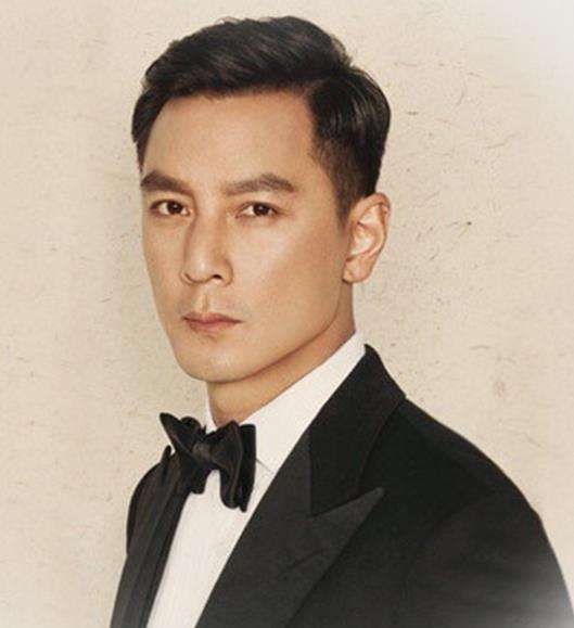 见义勇为的吴彦祖！曾救被骚扰女生遭醉汉砸破头，正义感爆棚休闲区蓝鸢梦想 - Www.slyday.coM