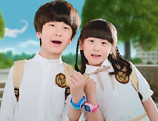 爸哪萌娃现状:天天晒辣妹女友,康康变霸总,霓娜成大美人|田雨橙|辣妹