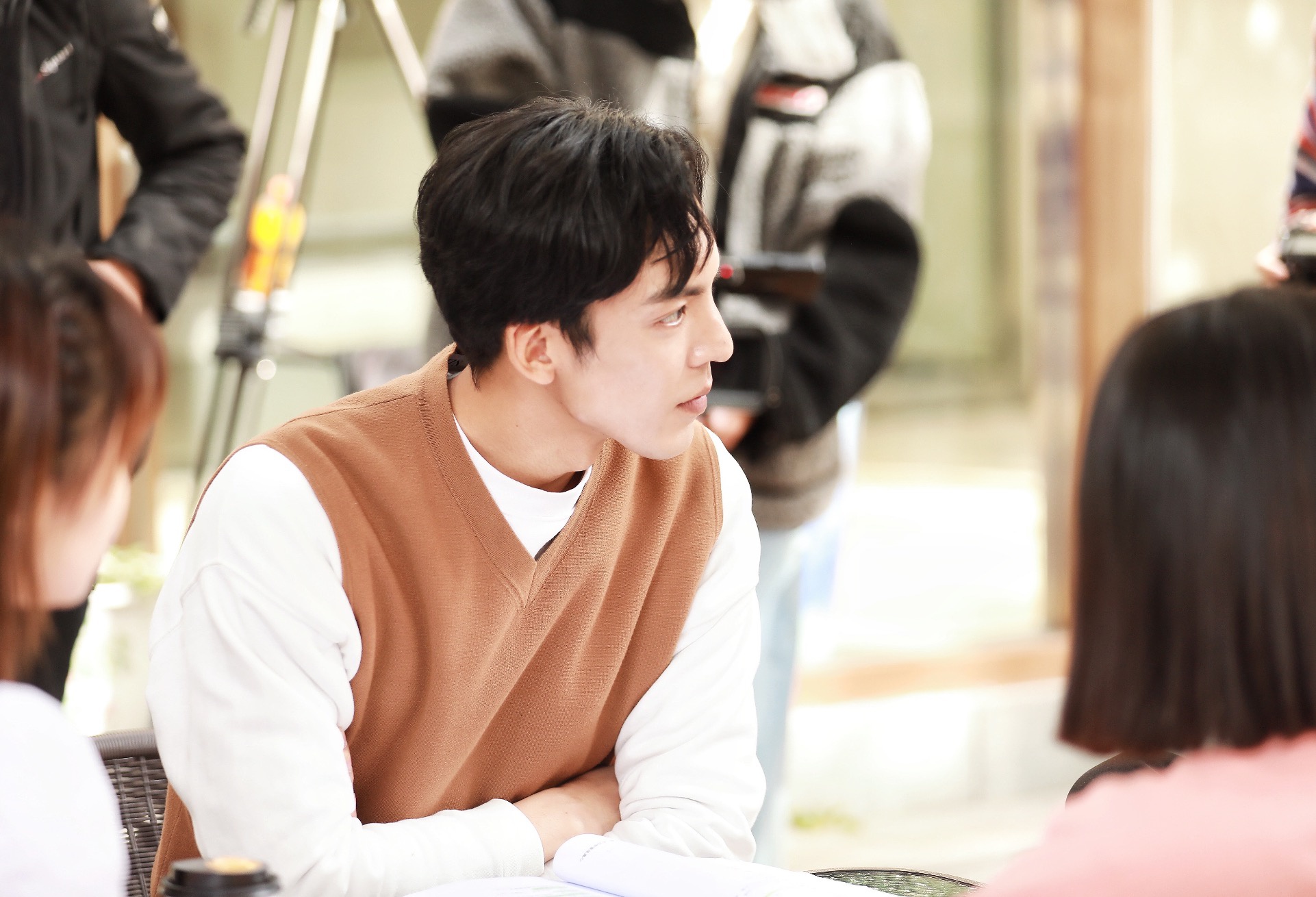 《告别薇安》开放媒体探班 金汐洪浚嘉演绎别样青春