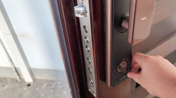 3d人脸识别让开锁更便捷tcl3d人脸识别猫眼锁x7s