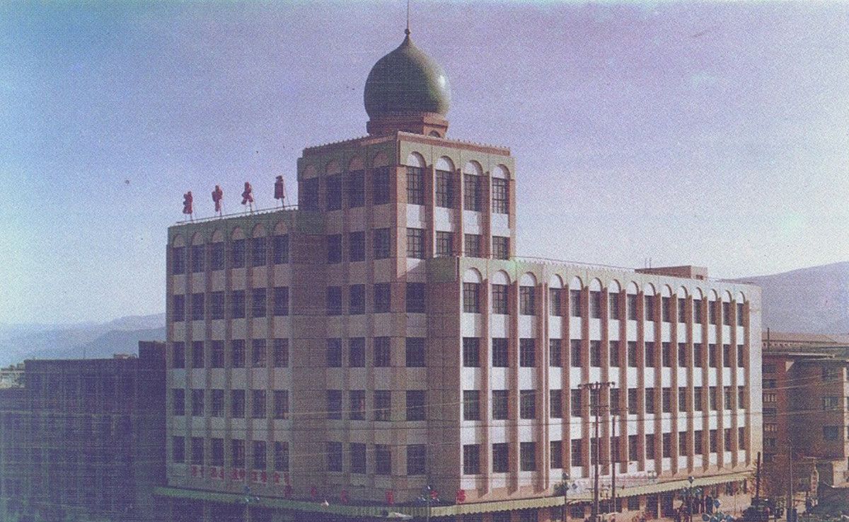 老照片:1983年的青海西宁,高原古城曾经熟悉的生活记忆
