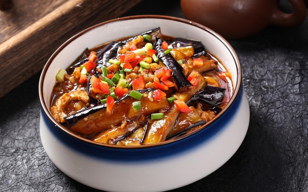 鱼香茄子怎么做才好吃教你两种鱼香茄子的做法好吃又下饭