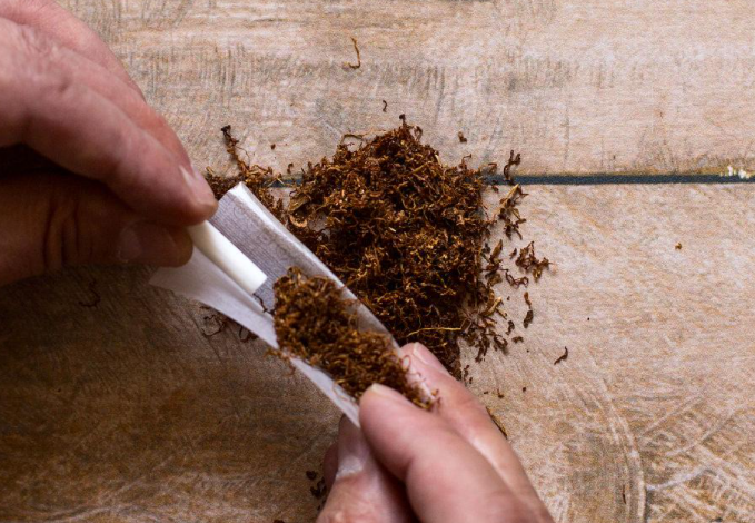 尼古丁损伤肺部身体会有4个提醒你占了几个