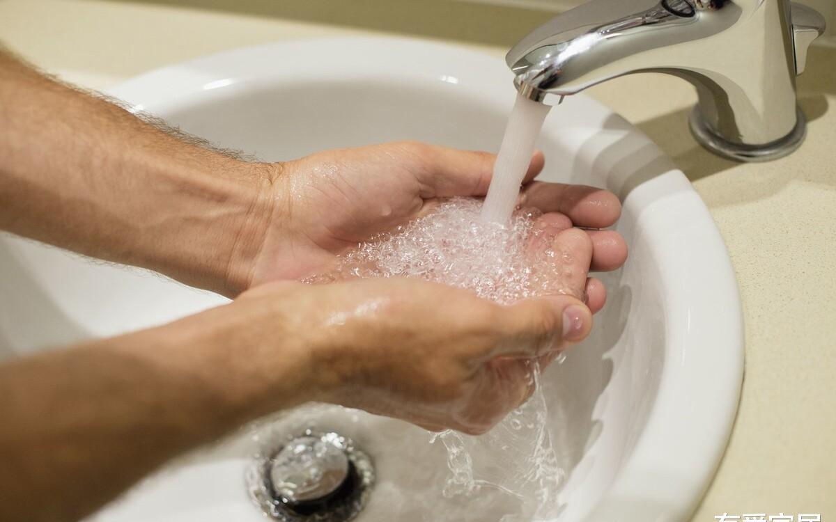 卫生间经常散发臭味这几个地方出现问题概率大不要瞎忙活了