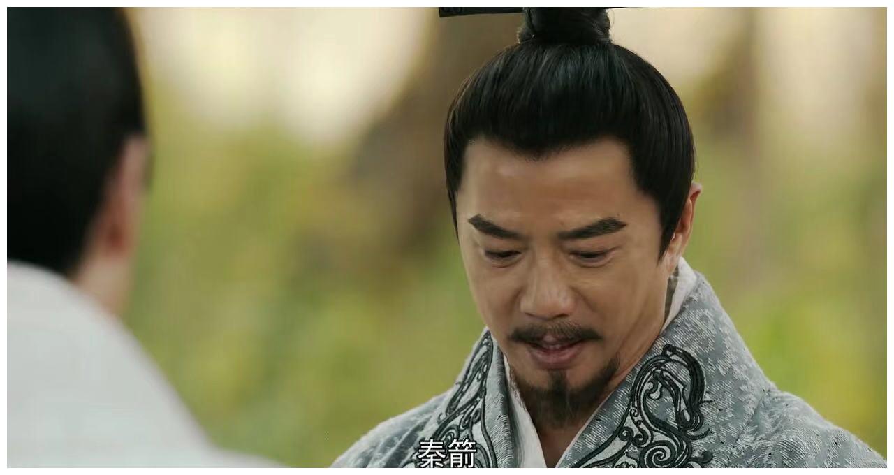 阳泉君听了后,很生气,吕不韦就说:"大人是华阳夫人