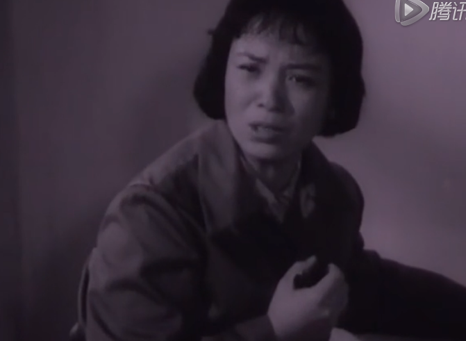 《外来媳妇本地郎》中康婶扮演者黄锦裳年轻旧照,康婶是她真本色