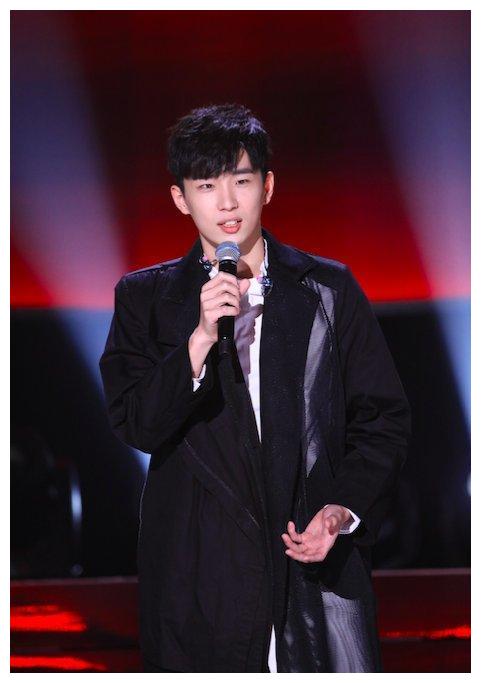 《中国好声音》下一场比赛：曹杨和队友发生内战，获胜后晋级九强|中国好声音|曹杨|战队_新浪新闻
