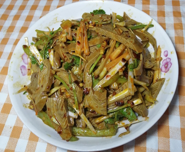 掌握这三个窍门,做出的家常凉菜凉拌素火腿,香嫩好吃,开胃下饭