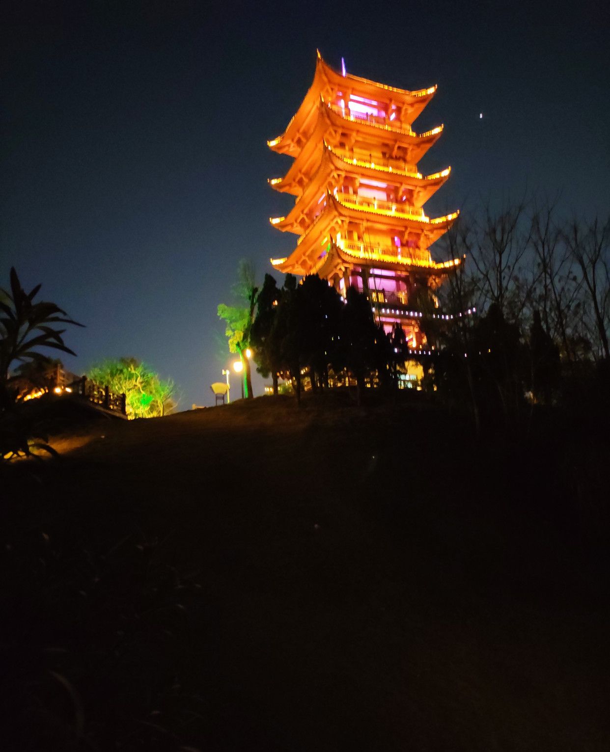 灯火阑珊永州塔,公园夜景美如画