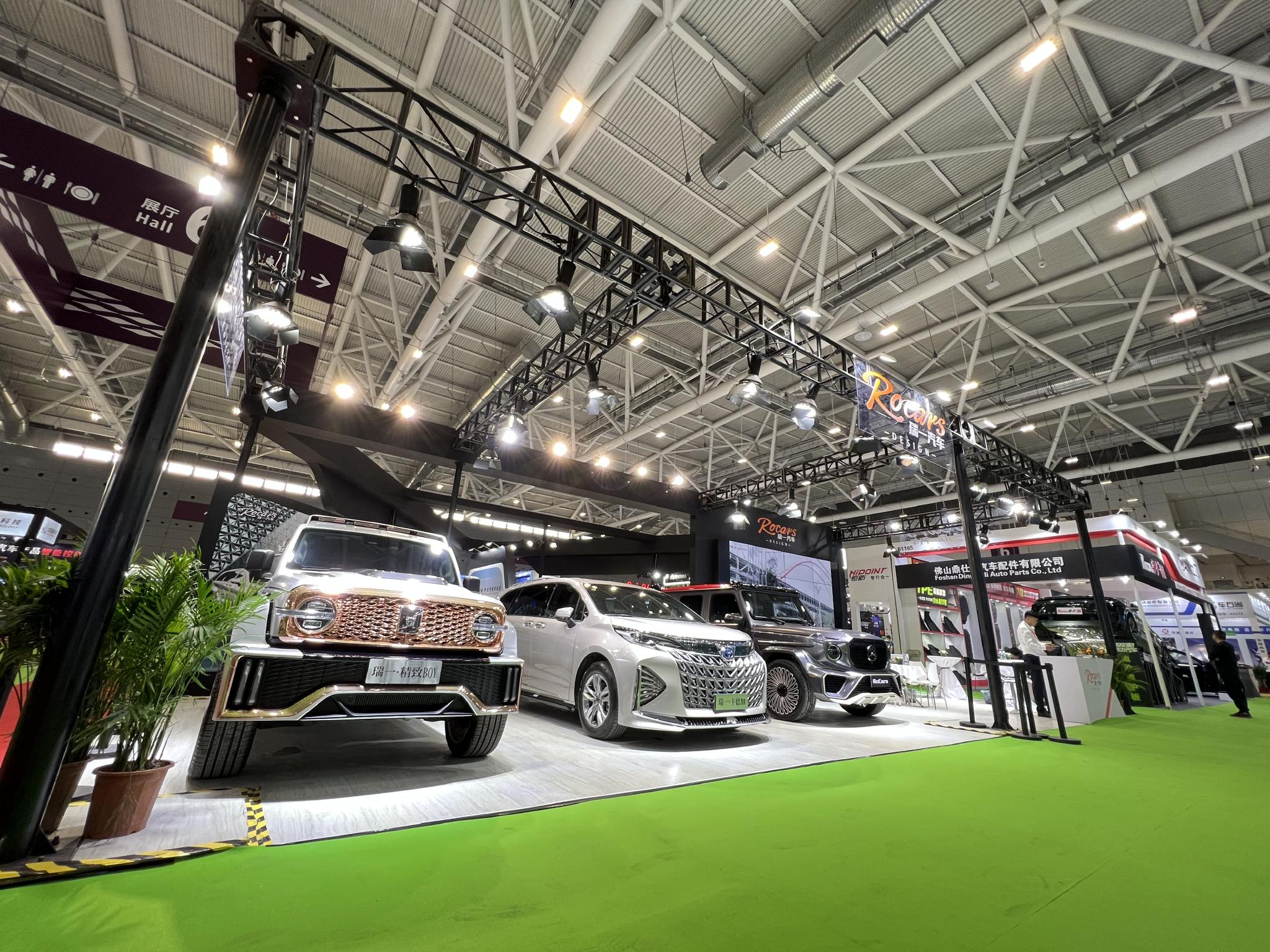 改装天花板来袭瑞一精致boy瑞一卡德加深圳车展强悍登场