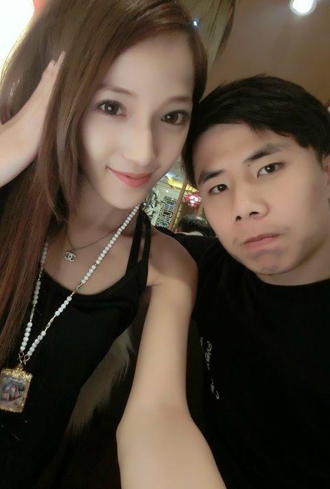 蒿俊闵新恋情曝光!女方身材火辣,神仙颜值太漂亮了!