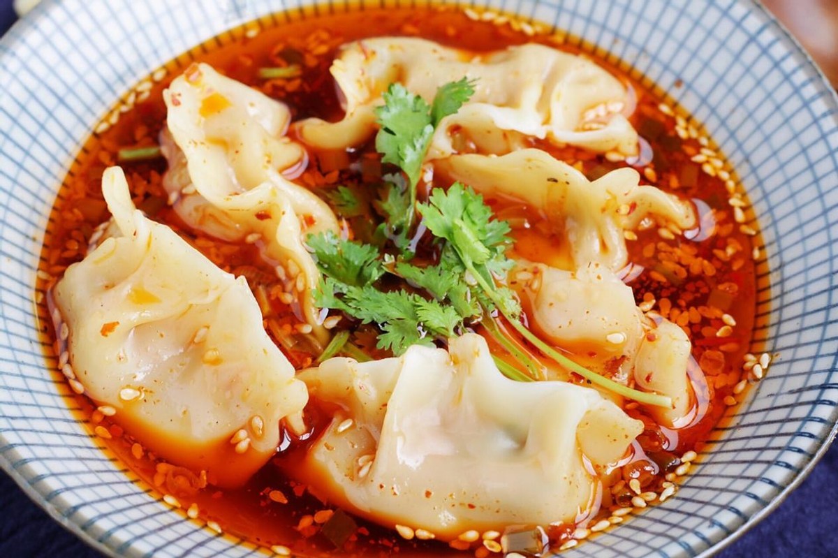 饺子的新吃法,美味的酸汤饺子,酸辣可口,吃着真过瘾