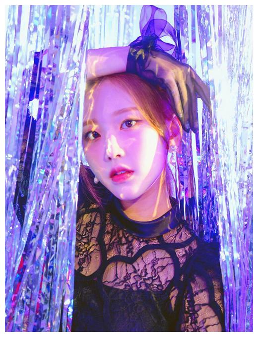 momoland成员金娜允被选为网剧《the police》女主人公.