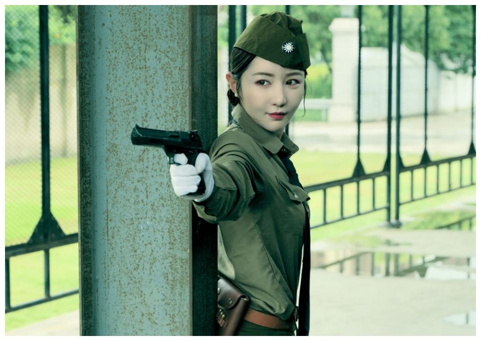 美女演员上淇写真美图欣赏