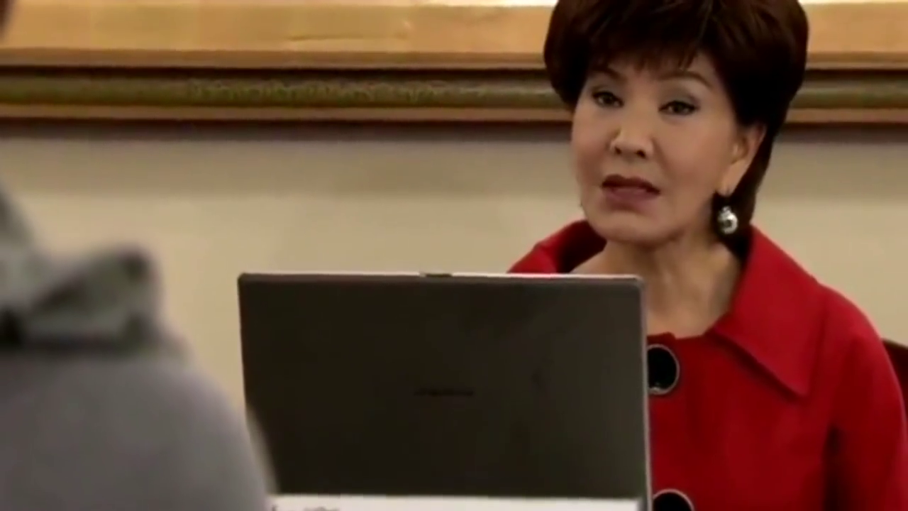 林品如借用别人的名字,参加比赛,没想到却是董事长女儿的名字!
