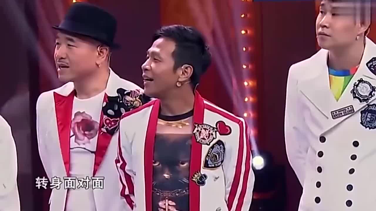 综艺:沈腾与赵四比笑功,赵四的一颗牙,让沈腾瞬间笑喷