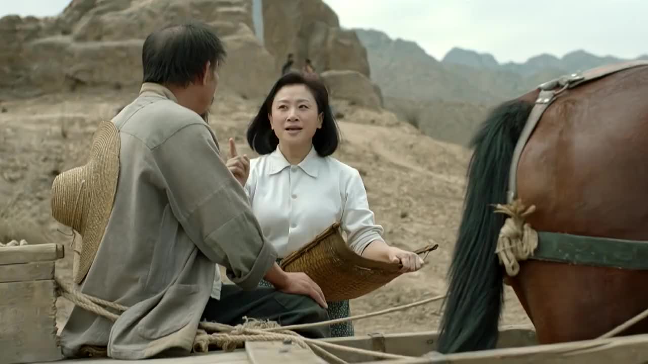 灵与肉:谢狗来一回到家,娘俩抱头痛苦,见利看到都泪湿了眼眶