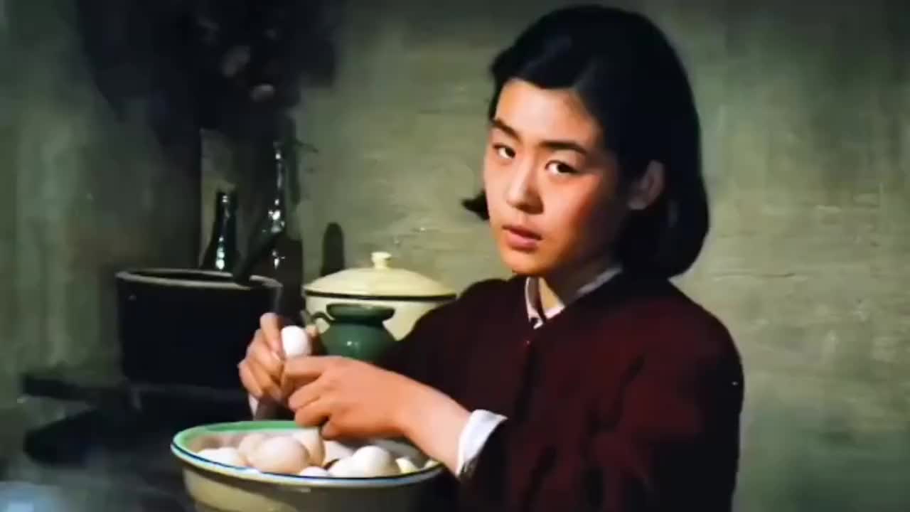 为您推荐: 婆婆找人磨院子,倔媳妇提前买好油条带