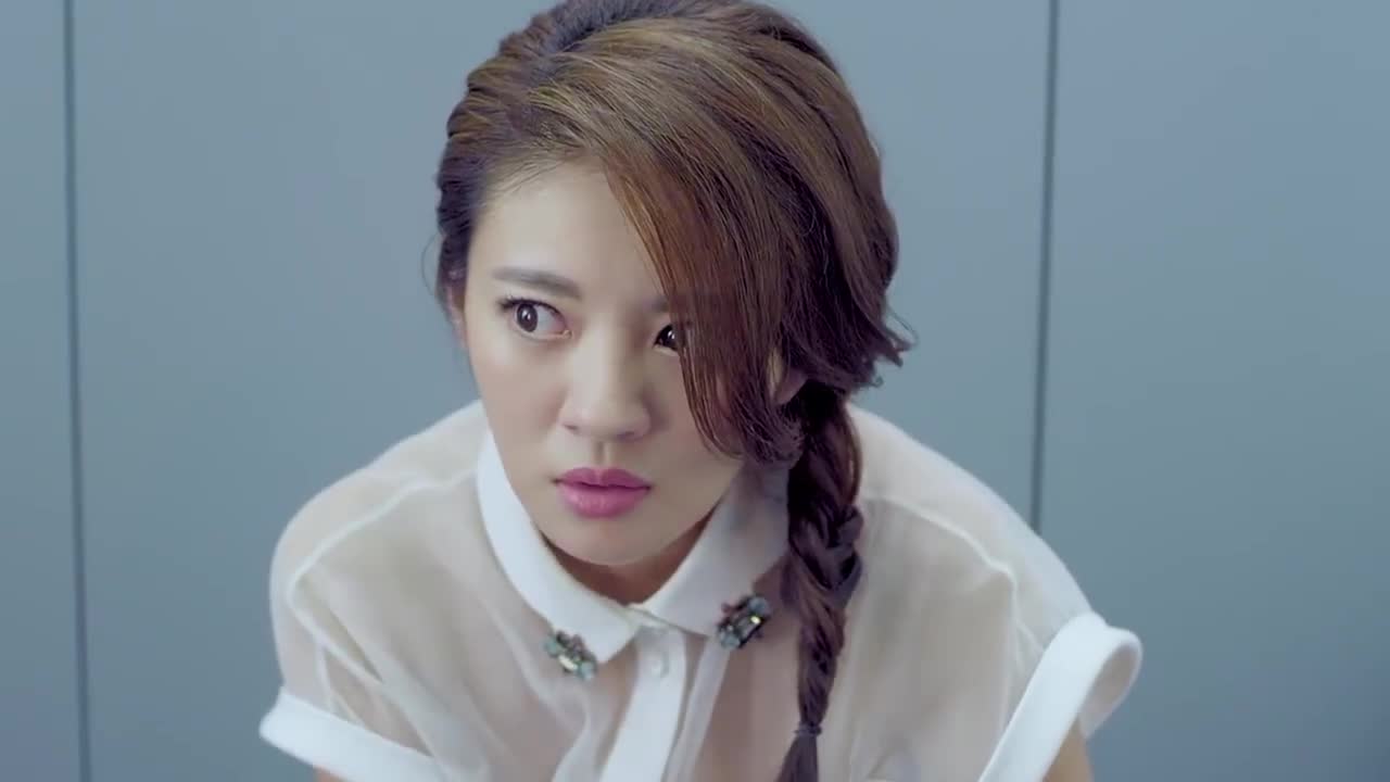 御姐归来:米粒被困,获救后想狠揍女助手,开心拦腰扛回办公室