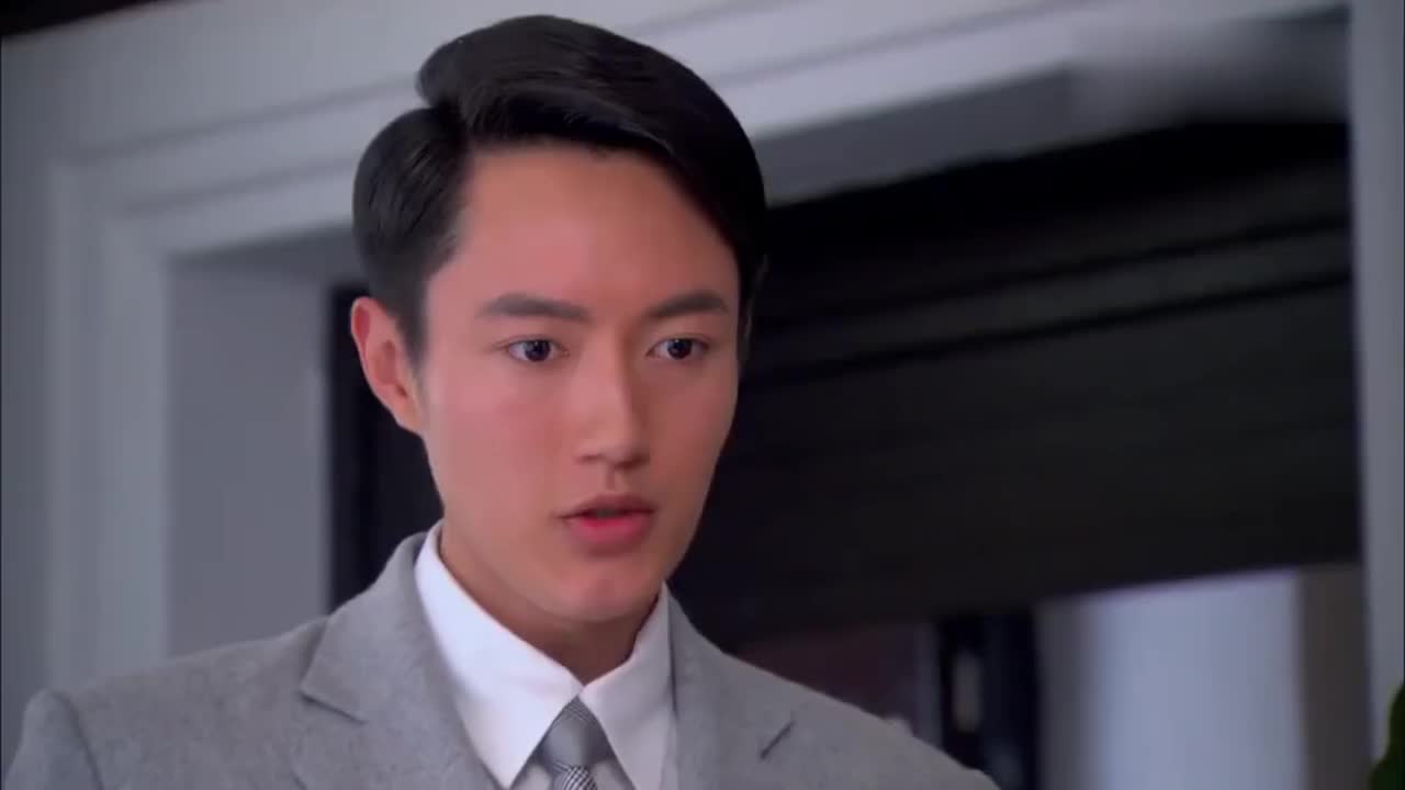 千金女贼:白正擎决定铲除雷霸天,雷家仓库救流民,霸气侧露!