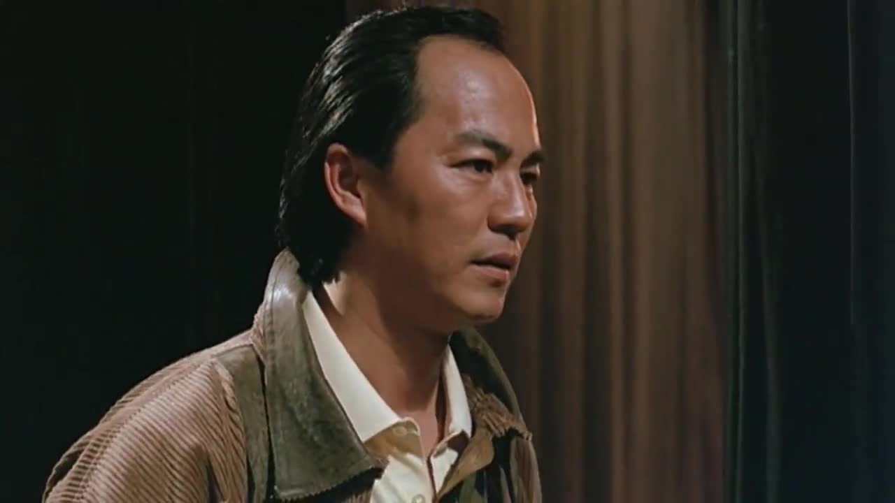 英雄本色:豪哥就要走了,他把一样东西给了弟妹,让他给阿杰