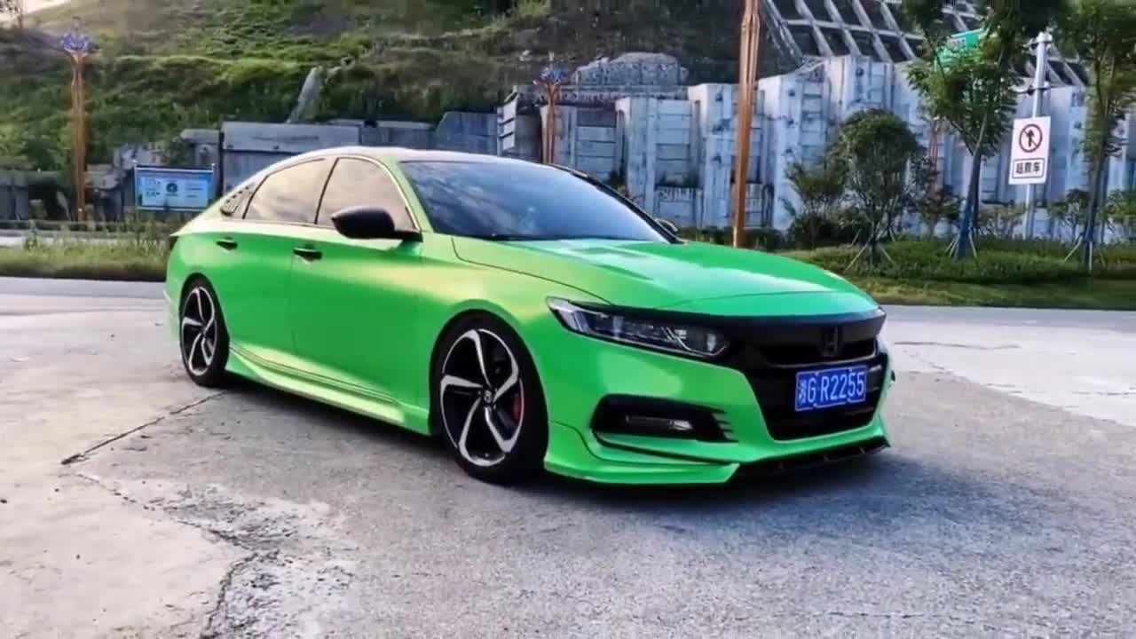 十代雅阁看起来真舒服