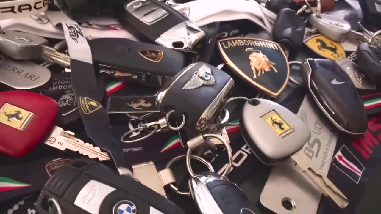 这么多豪车钥匙你都认识吗宝马的最low最好看的是它