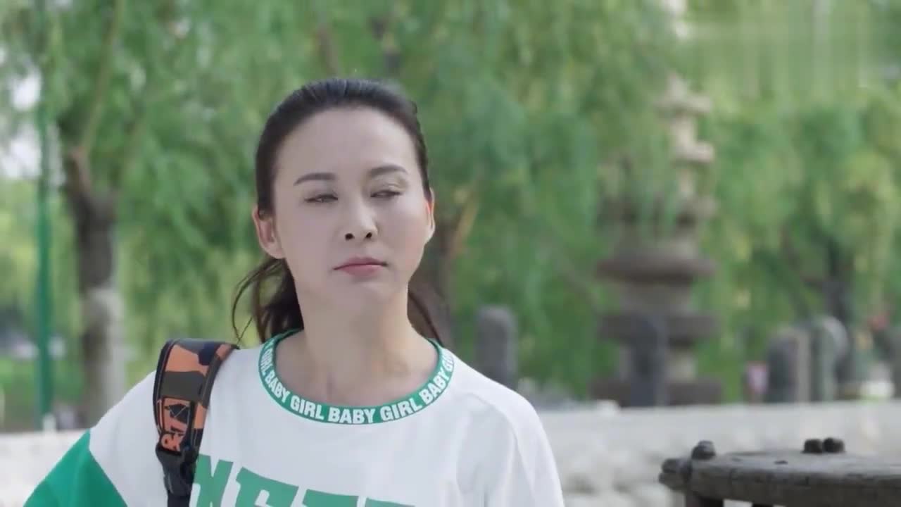 福星盈门欢乐三兄弟吃盒饭也组团感情真是好