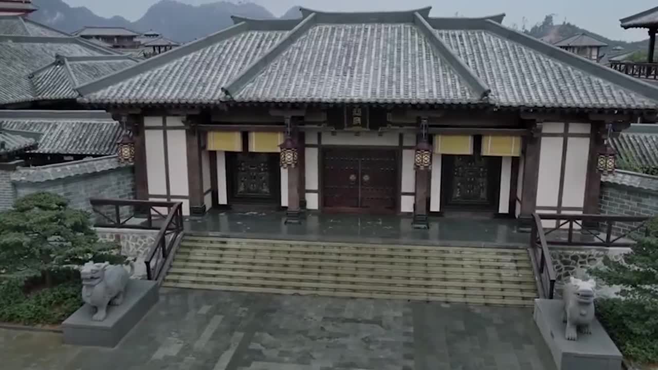 庆余年范闲还没到家呢燕小乙就追到范府来了怎么办