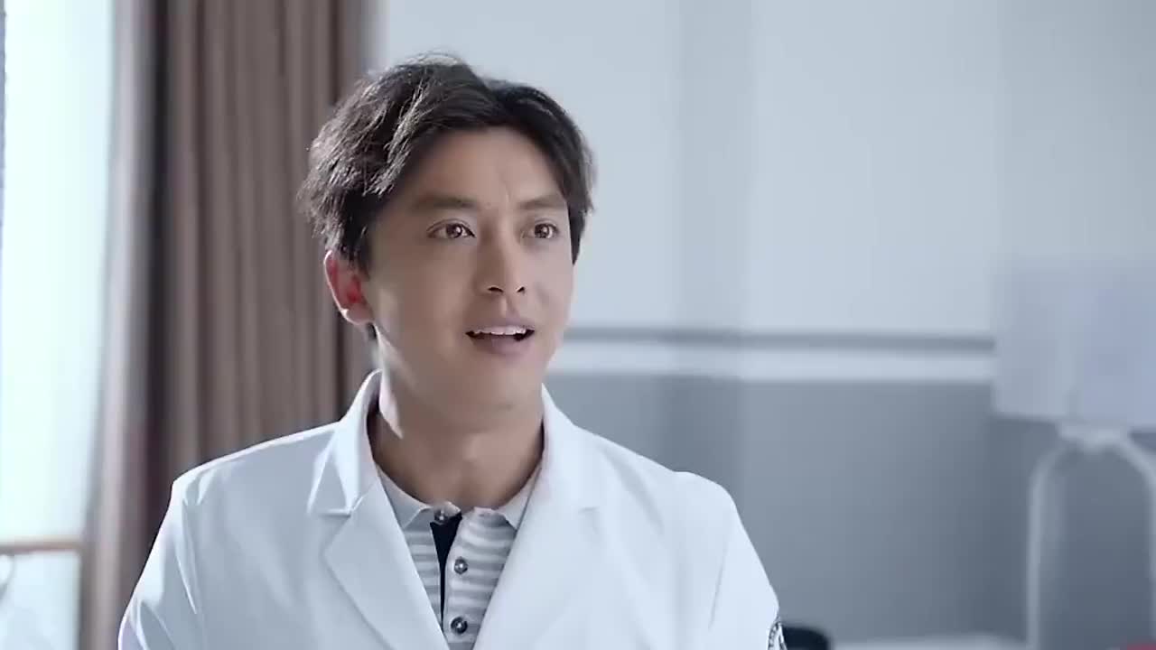 外科风云陈绍聪将自己的想法告诉钟主任热脸贴冷屁股