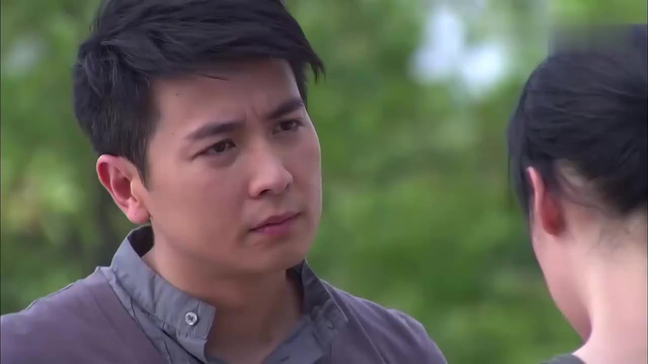 我是一棵小草刘水赶尽杀绝小草看着被刮的爱车一脸的不甘心