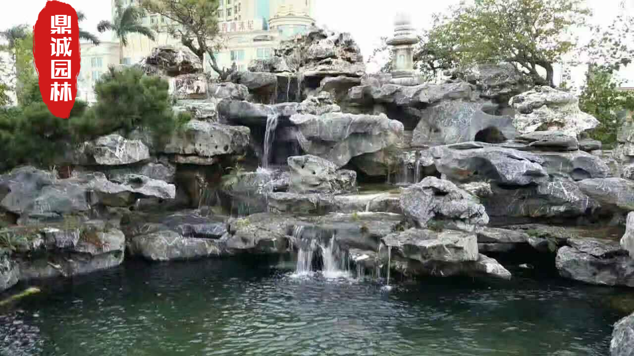 太湖石现代建筑风景打造庭院鱼池围边驳岸造景石