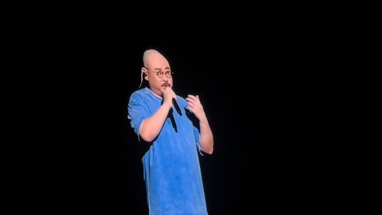 刀郎声乐老师王冠大连站首唱新歌《宋采莲》郝雷老婆太优秀了