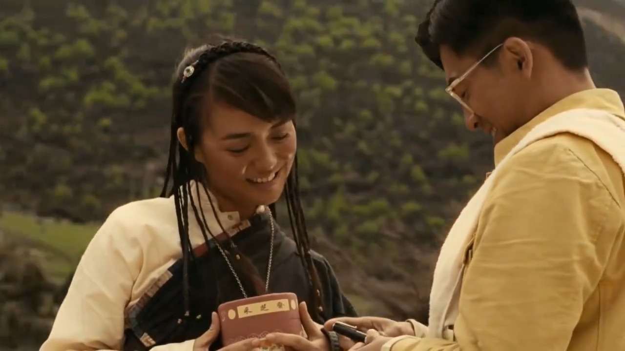 喜欢老歌《阿刁》，旋律很特别，听后忘不了