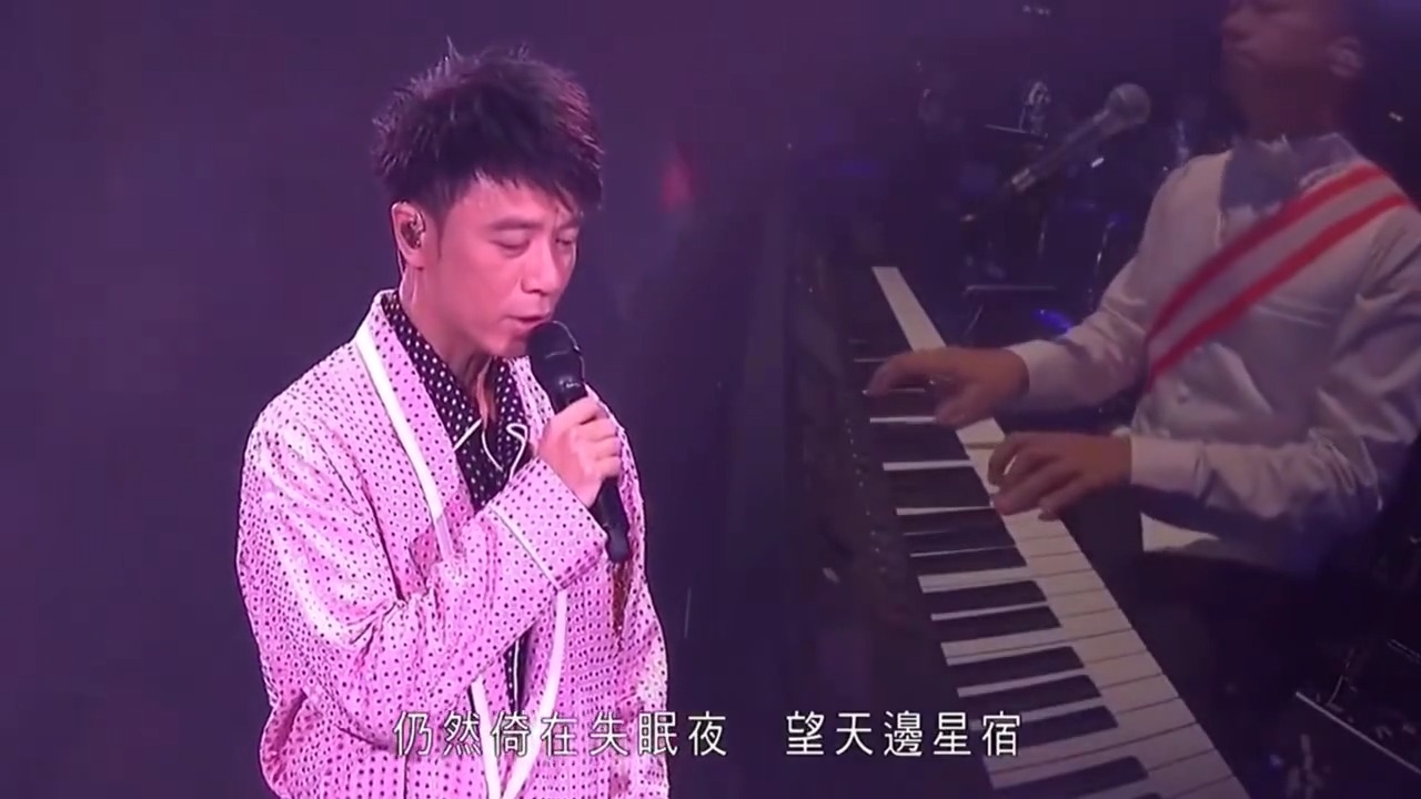 李克勤、陈慧娴同唱月半小夜曲，你觉得谁更胜一筹？老歌回顾