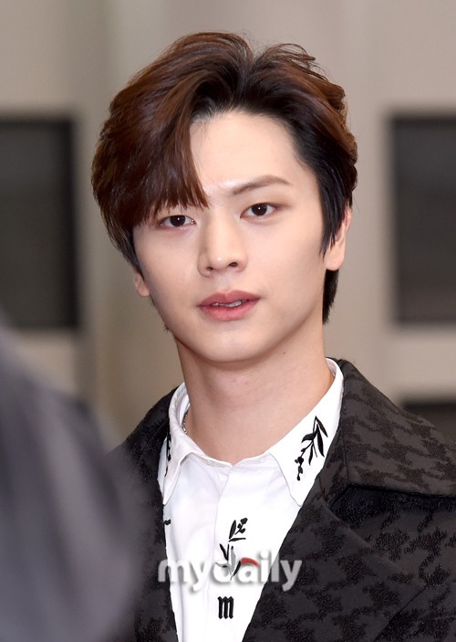 韩国男团btob成员陆星材否认绯闻