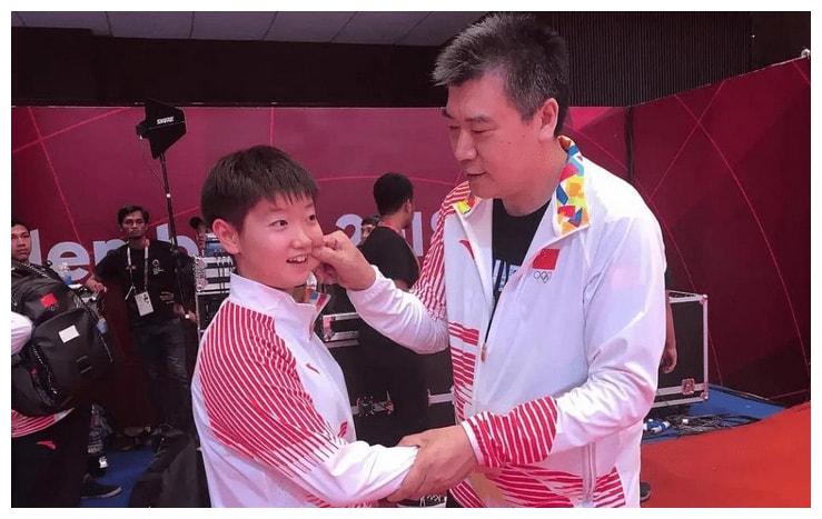 黄海诚为了女儿前程离开国乒，孙颖莎会被散养吗？李隼给出答案休闲区蓝鸢梦想 - Www.slyday.coM