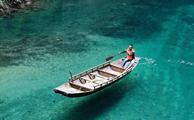 湖北有座神奇的"玻璃海",十几米深依旧清澈见底