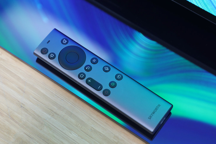 探索大屏电视全新形态创维obm变形电视w82图赏