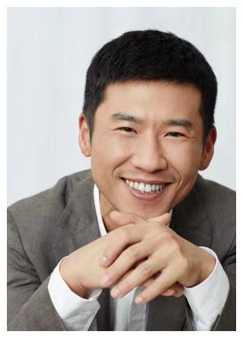 两剧同档热播角色反差大,王骁:与倪妮演对手戏感触颇深