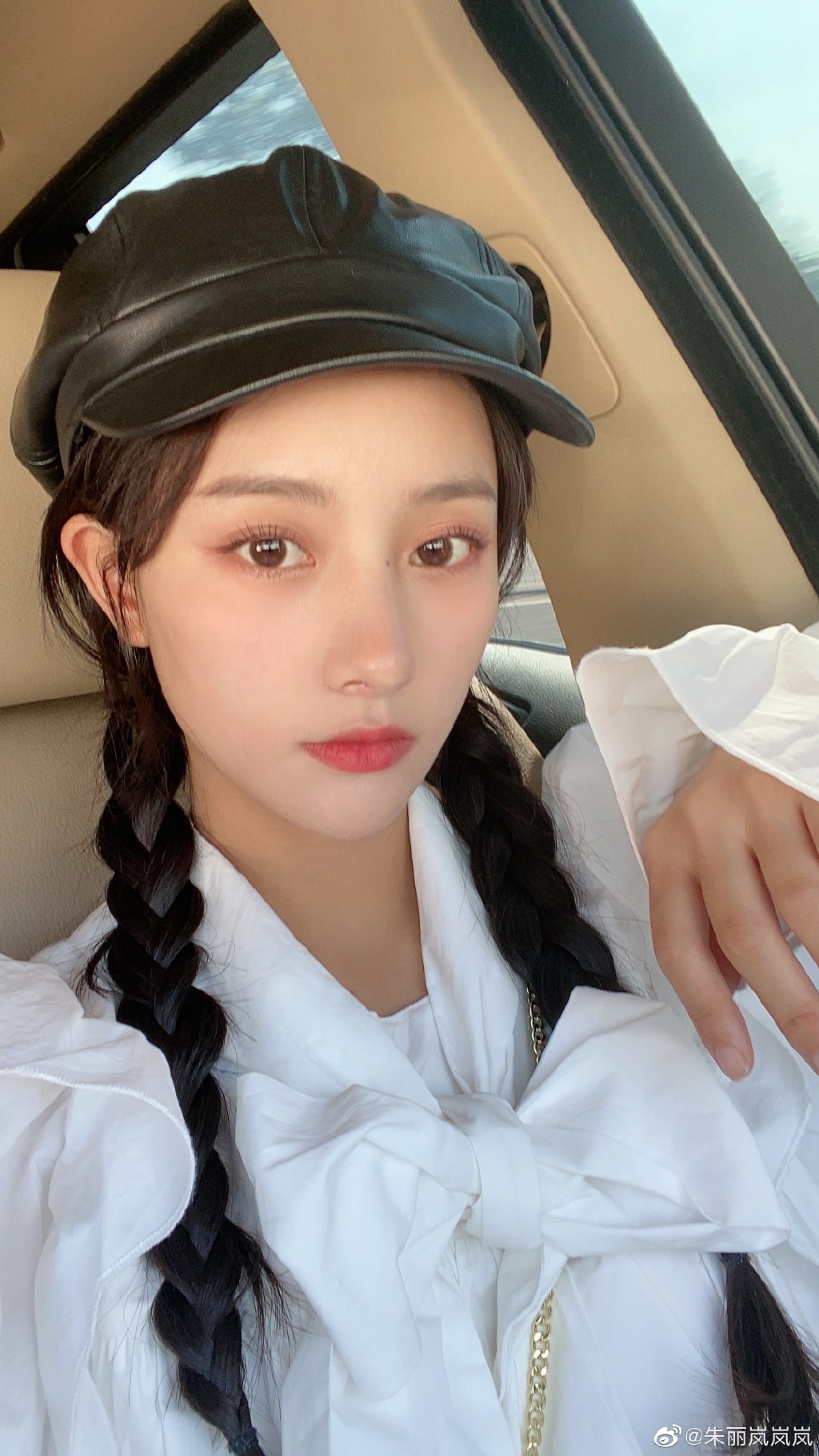 美少女朱丽岚迷人美照欣赏好看_高清图集_新浪网