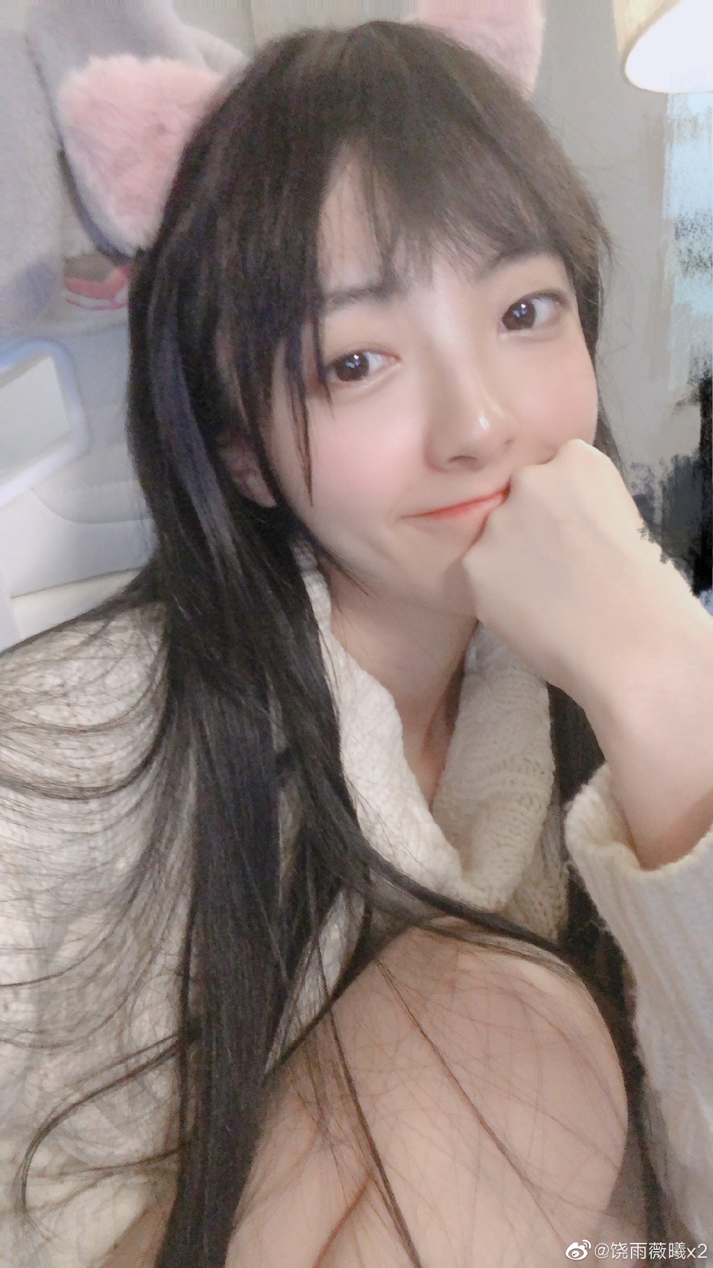 网红美女饶雨薇迷人可爱美照好喜欢啊_高清图集_新浪网