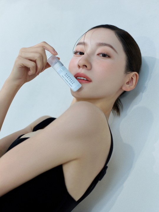 韩国女艺人朴智炫最新代言宣传照曝光