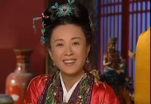 绝色双娇傅艺伟焦恩俊相差三岁演母子丝毫没有违和感