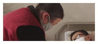 58岁大妈曾经被家暴，丈夫患病跪求妻子救他，儿子：请拔掉氧气管休闲区蓝鸢梦想 - Www.slyday.coM