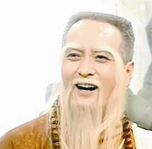 神雕侠侣中,金轮法王武功那么高,为啥每次打架都输?