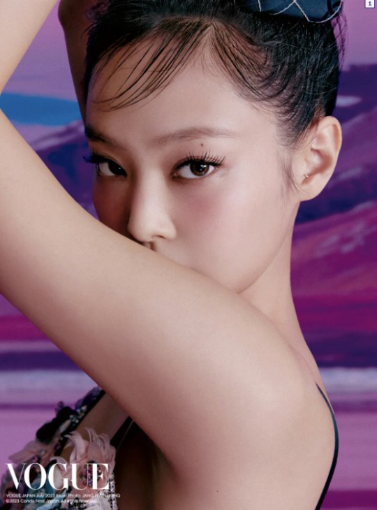 blackpink成员jennie拍日本杂志封面写真