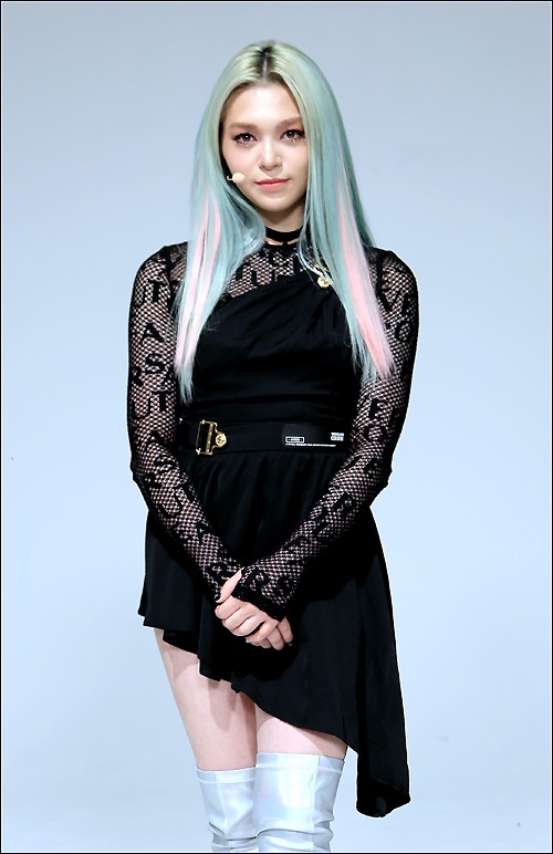 韩国女歌手alexa举行第二张迷你专辑发布会