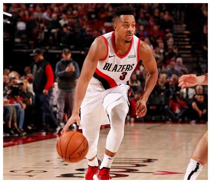 麦科勒姆:回来训练感觉很棒,50多天以来首次能练投篮