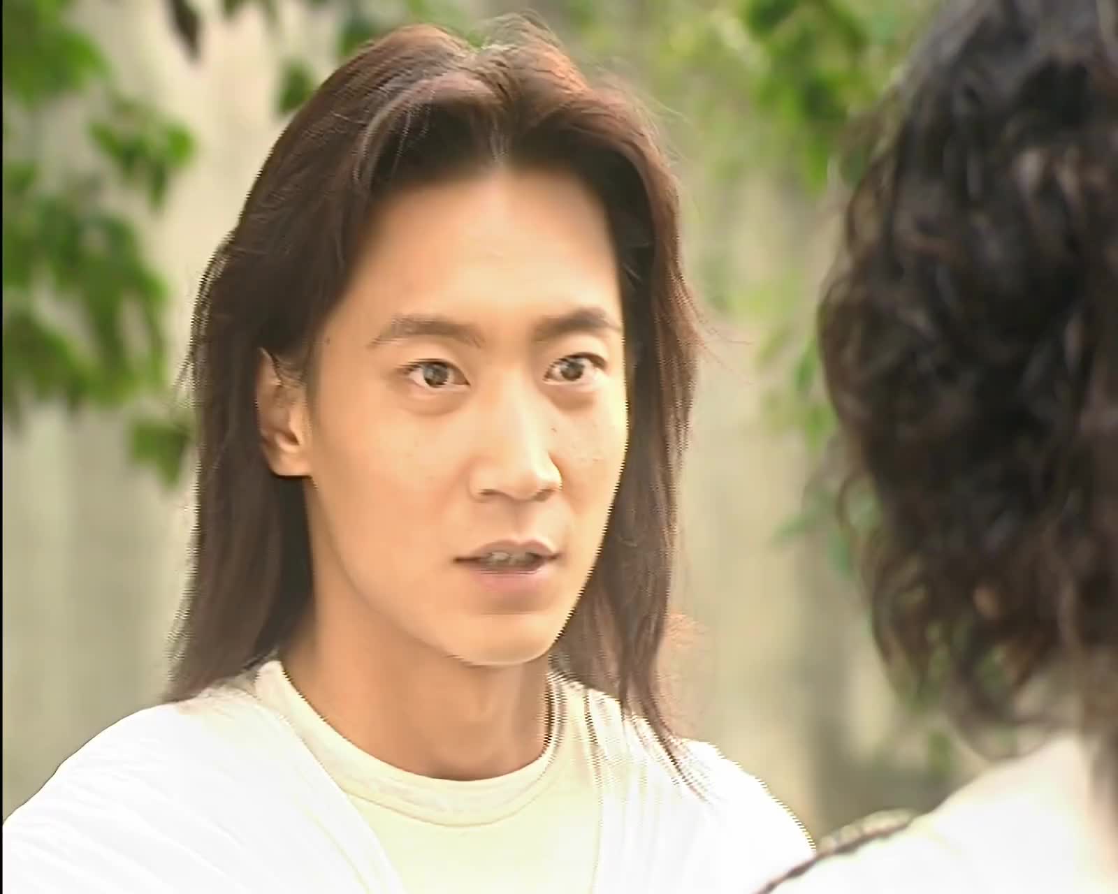 水月洞天尹浩入水月洞天正好遇尹仲逃跑尹浩心生一计